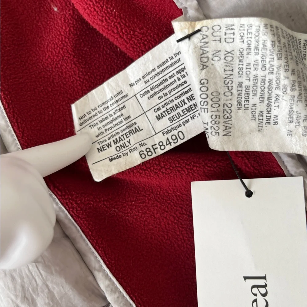 Canada Goose Hybridge lite hooded coat